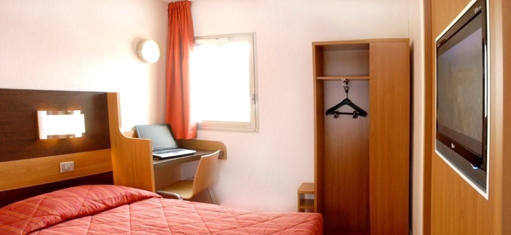 Hotelf1 Igny Massy Tgv Номер фото